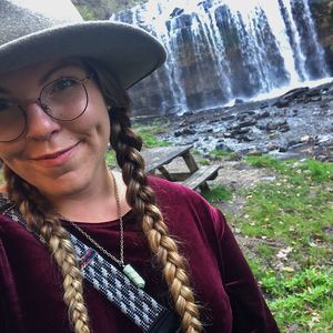 Meet your Posher, Megan